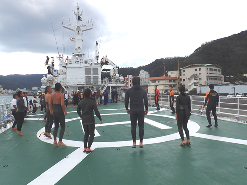 海猿と合同訓練